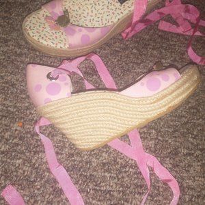RARE Kenzie shoes Cherry detail espadrilles ankle wrap size 8